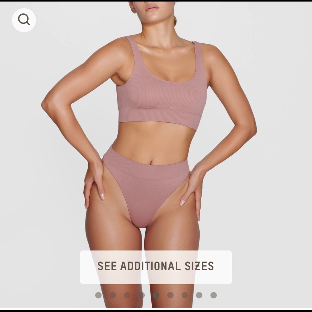 SKIMS RIBBED THONG
